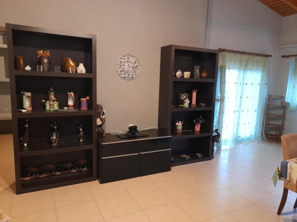 Villa Εξωτικο Διαμερισμα Με Θεα Την Παραλια Αλυκης Alikí Esterno foto